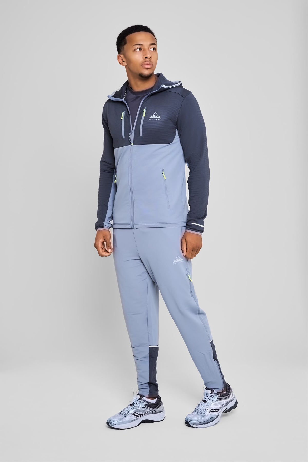 ‘Refract’ Tri-Set - Volt Grey