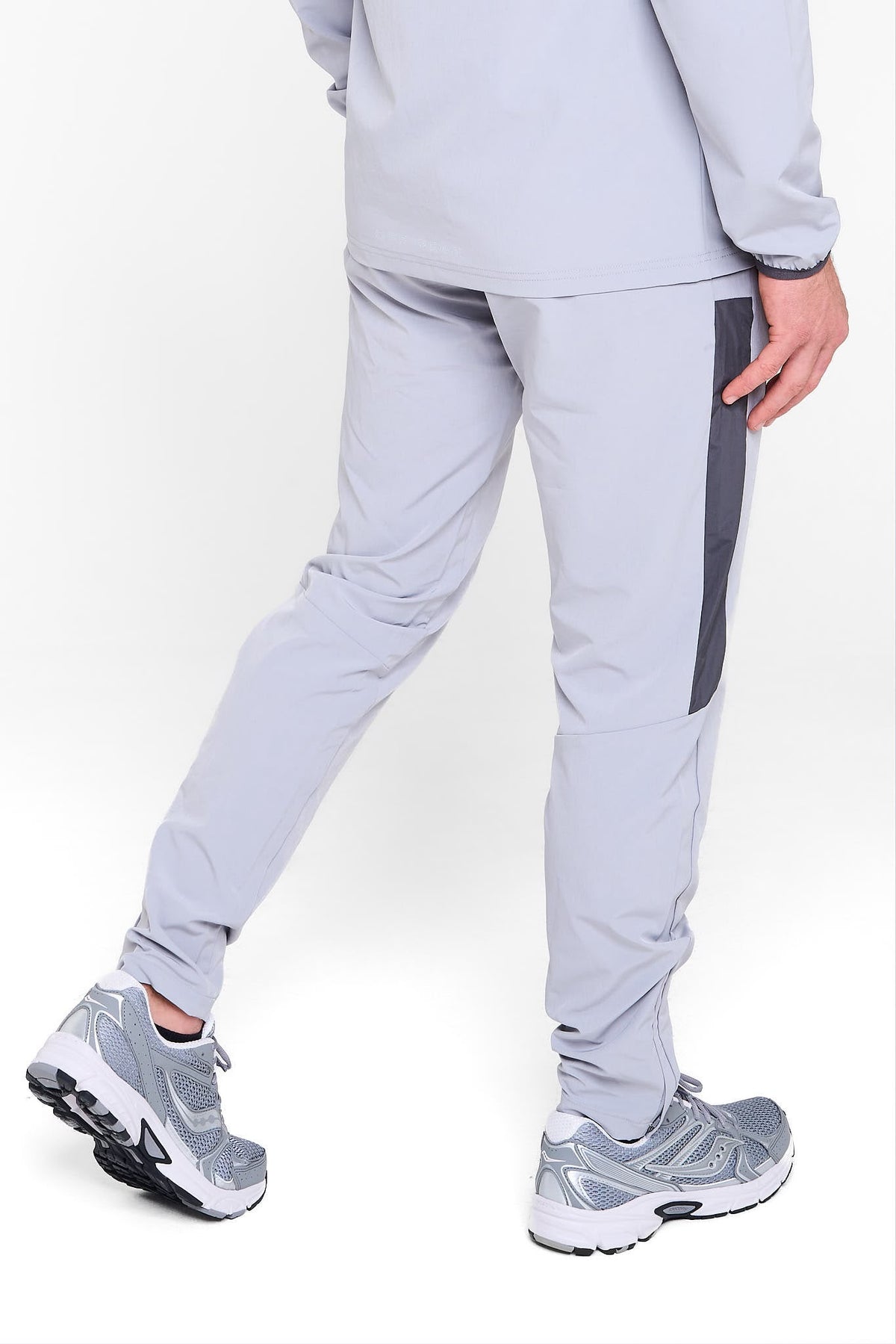 ‘Momentum’ Joggers - Frost Aqua