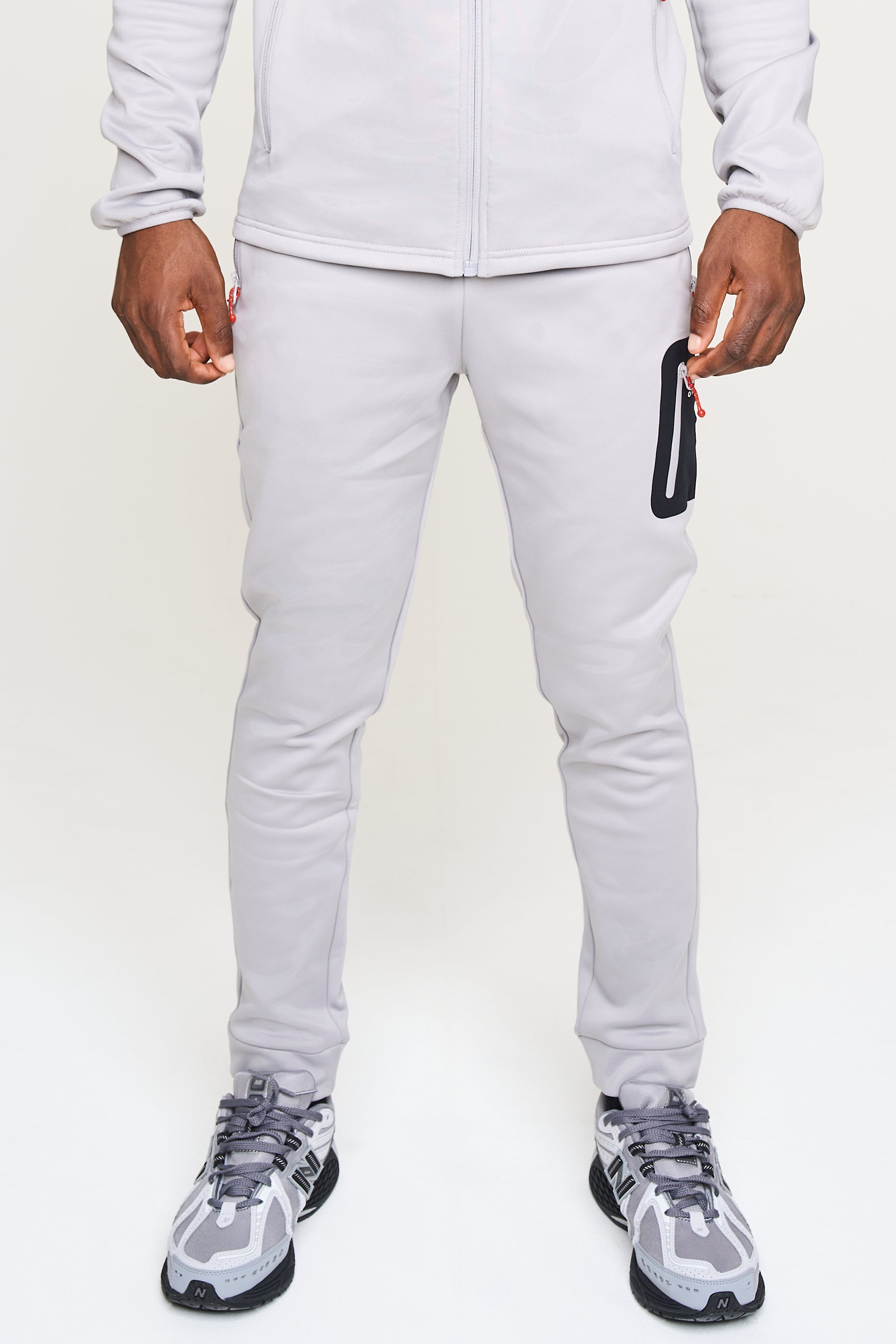 Core Joggers - Carbon Black