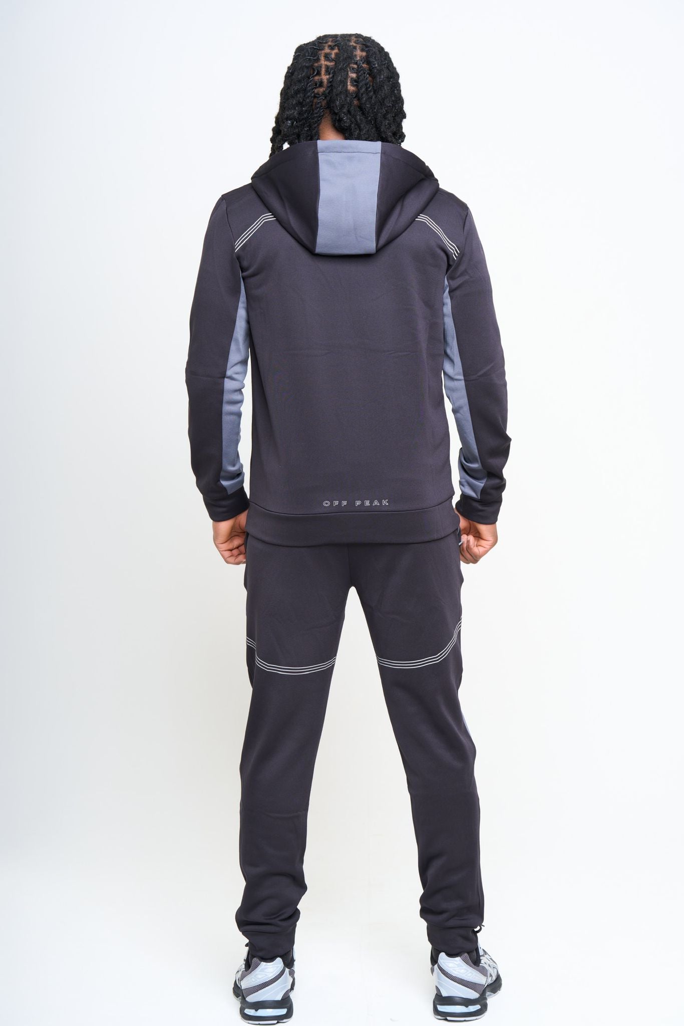 ‘Shadow’ Peak Performance - Graphite Noir