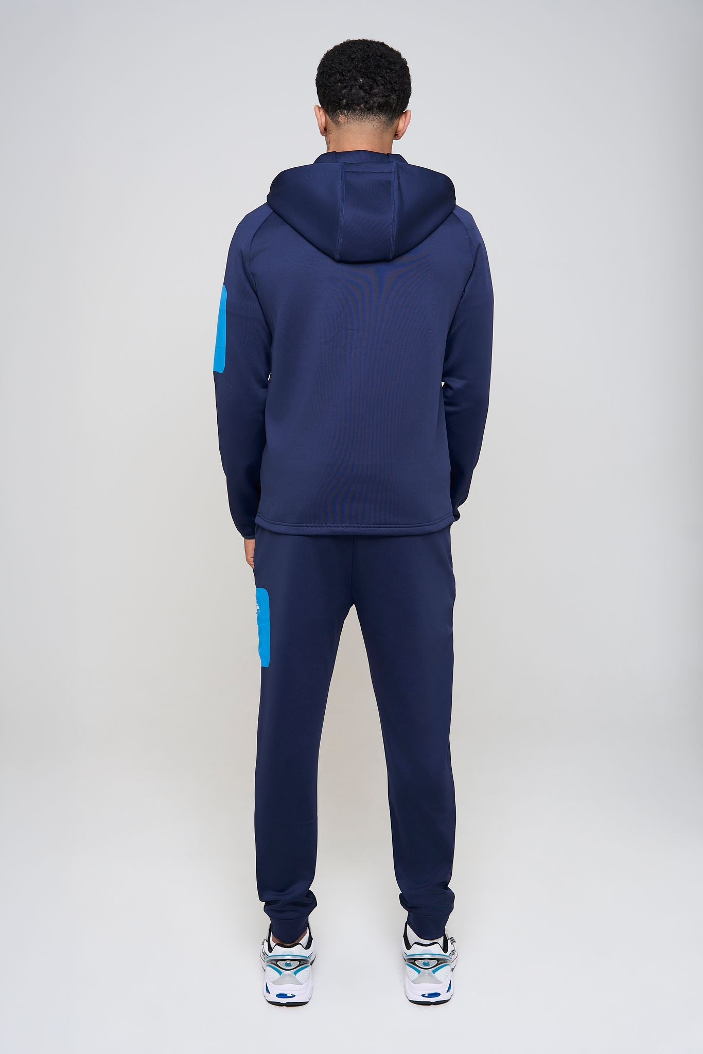 ‘Core’ Peak Performance- Estate Blue/Ibiza Blue