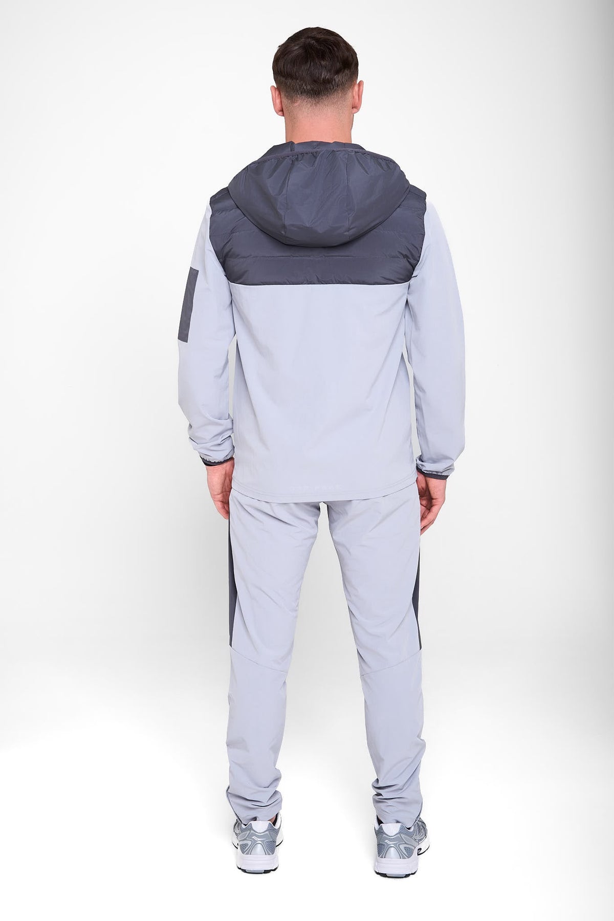 ‘Momentum’ Jacket - Frost Aqua