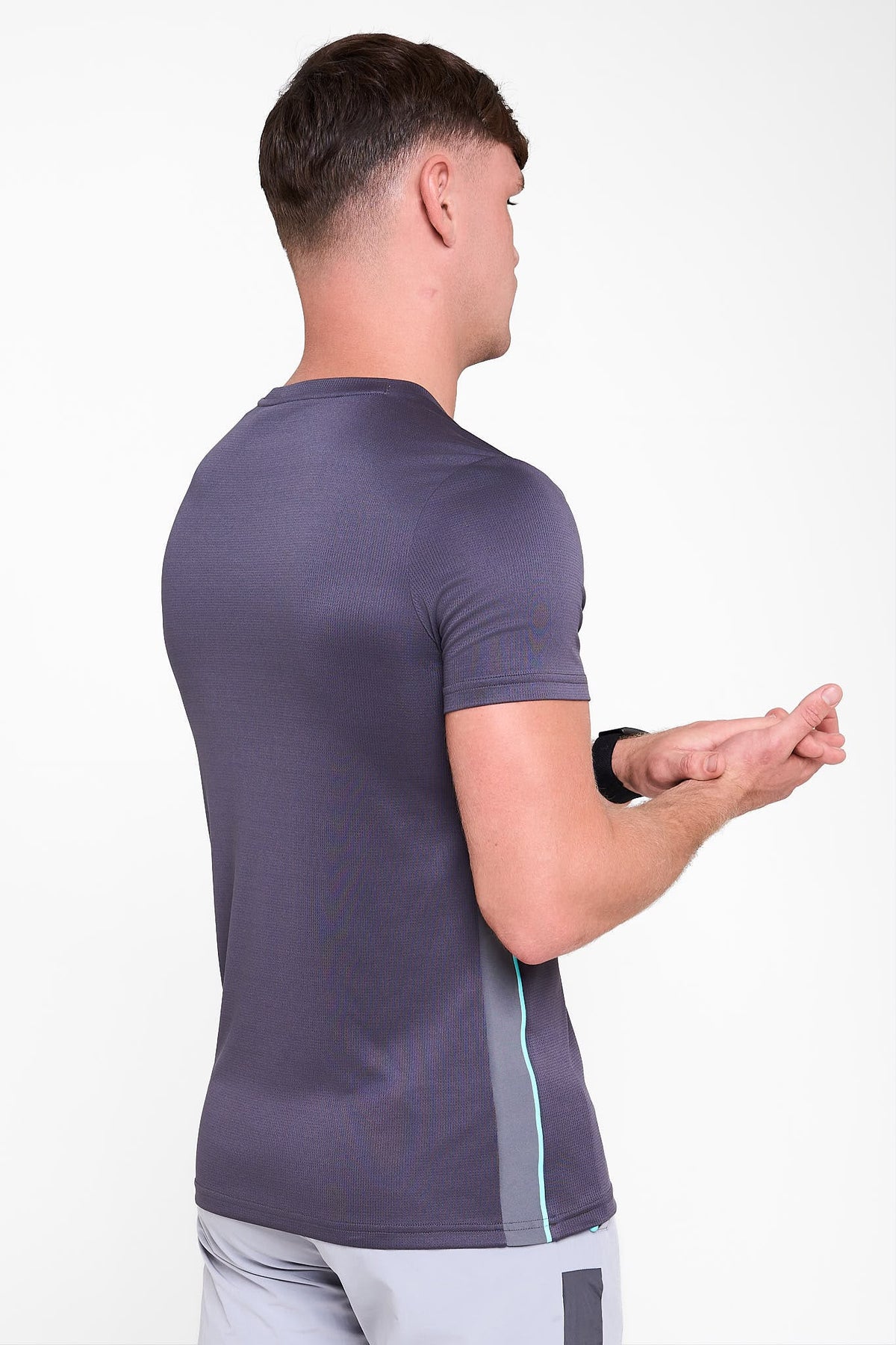 ‘Momentum’ T-Shirt - Frost Aqua
