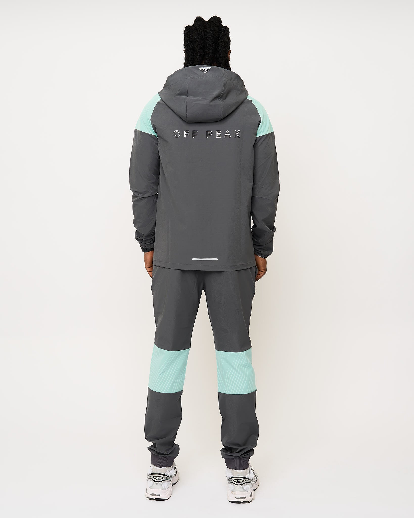‘Stealth’ Peak Performance - Arctic Aqua